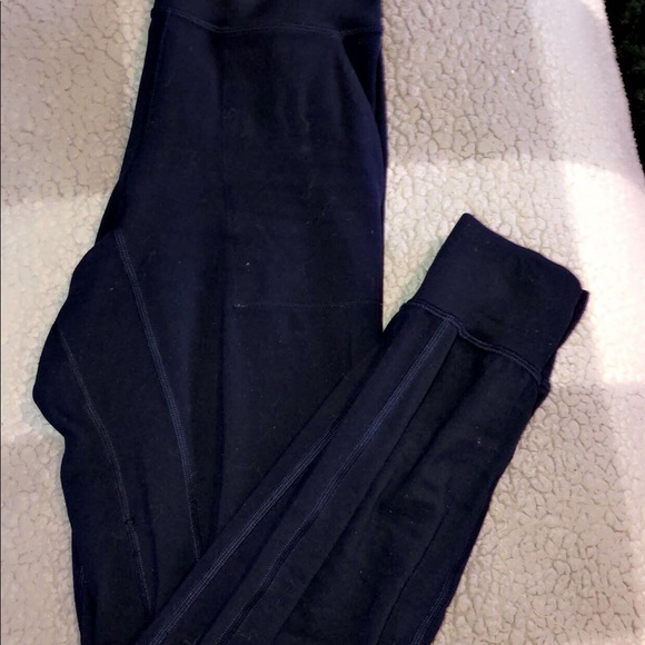 Lululemon - Picture 6 of 6